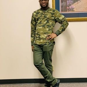 Meet your Posher, Peter